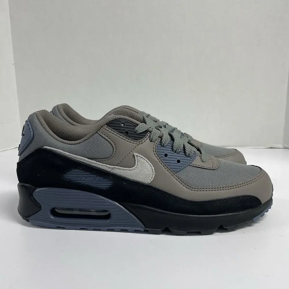 Nike Air Max 90 Smoke Grey Diffused IB6392 001 Size 9.5 Blue Black Mesh Low Top